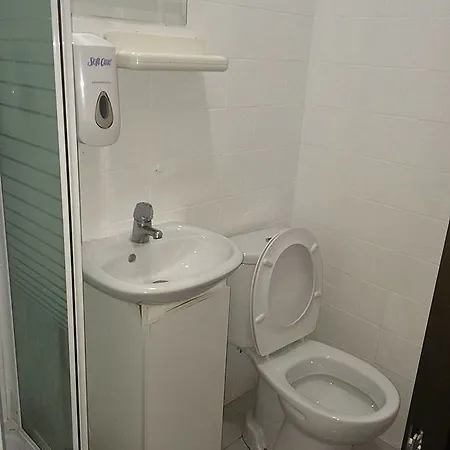 Guest house Residencial Jardim Da 2*