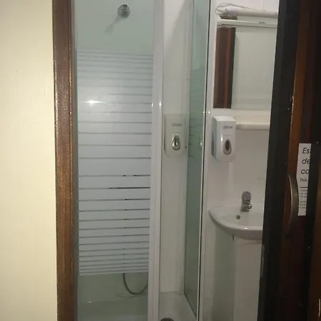 Πανσιόν Residencial Jardim Da 2*