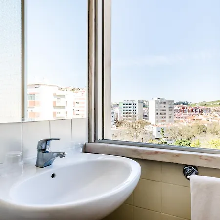 Residencial Jardim Da 2* Amadora