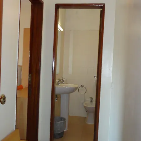 Πανσιόν Residencial Jardim Da Αμαδόρα