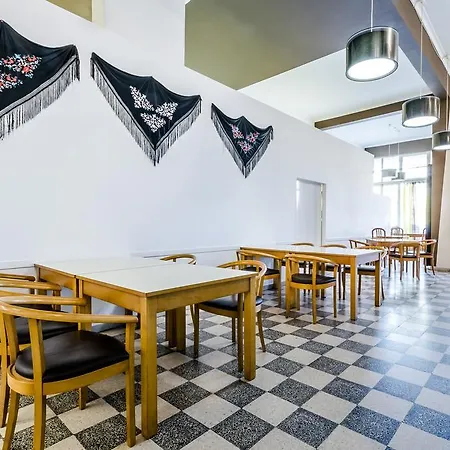 Residencial Jardim Da Πανσιόν Αμαδόρα