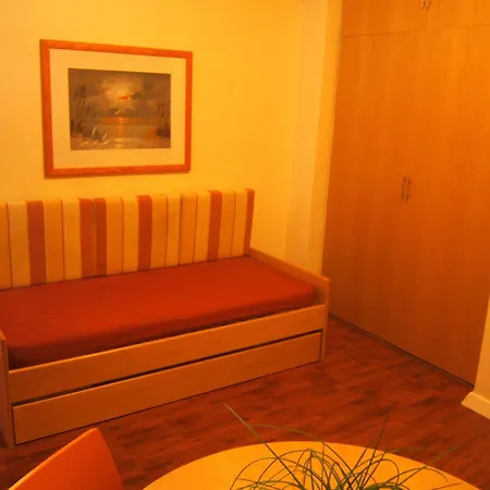 Residencial Jardim Da Gæstehus 2*