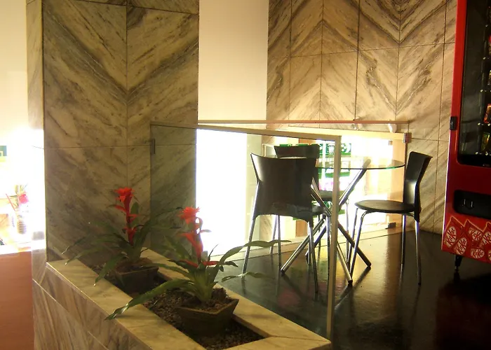 Residencial Jardim Da Casa de hóspedes 2*