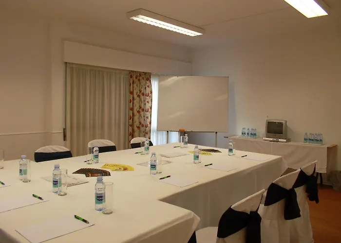 Residencial Jardim Da 2* Amadora