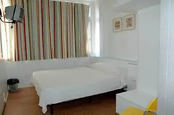 Casa de hóspedes Residencial Jardim Da Amadora